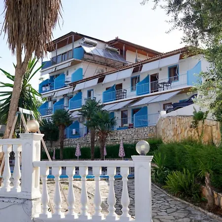 Blue Dream Holiday 3*