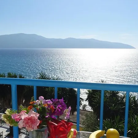 Blue Dream Holiday Hotel 3*