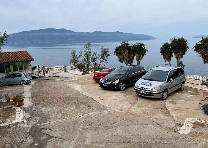 Blue Dream Holiday 3* Vlorë