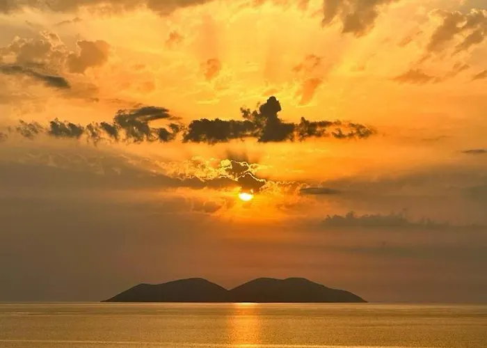 فندق Blue Dream Holiday 3*