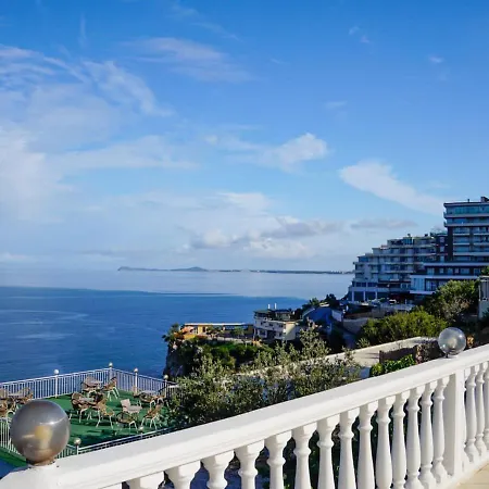 Blue Dream Holiday 3* Vlorë