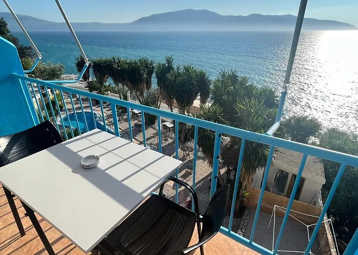 Blue Dream Holiday 3*