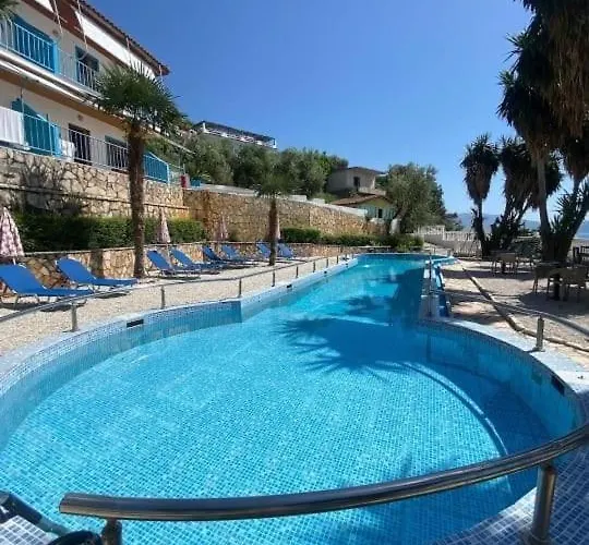 Blue Dream Holiday ホテル Vlorë